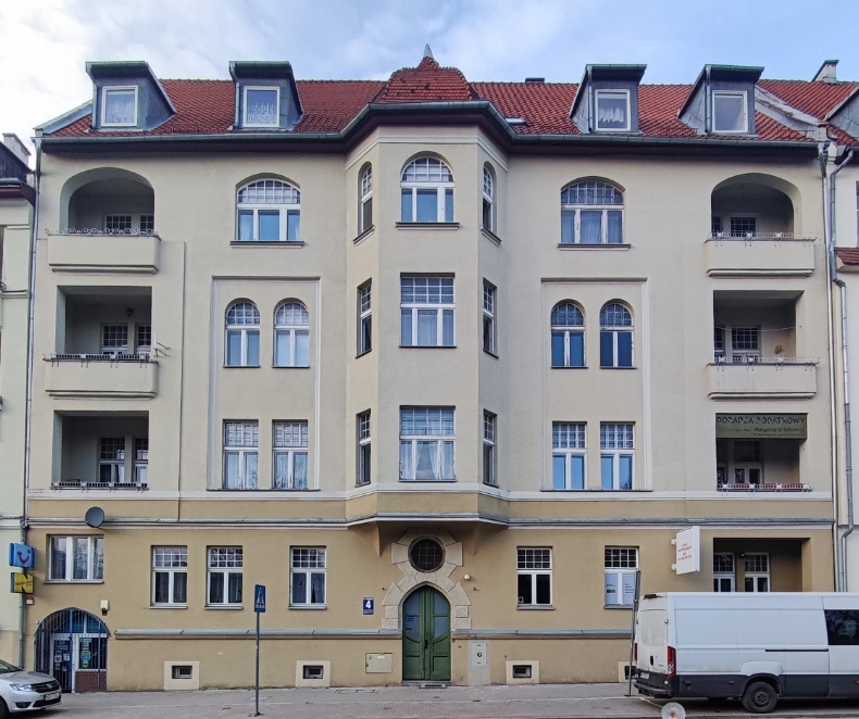 Kamienica przy pl. K. Pułaskiego